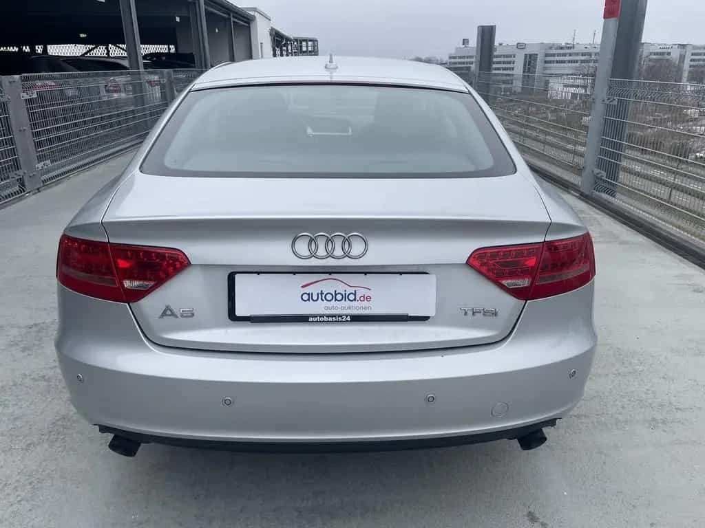 Audi A5 Sportback 2.0 TFSI 01/2011-photo-5