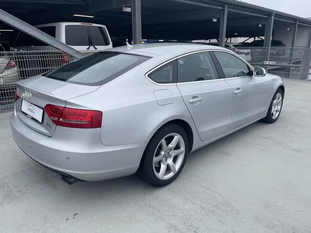 Audi A5 Sportback 2.0 TFSI 01/2011-photo-8