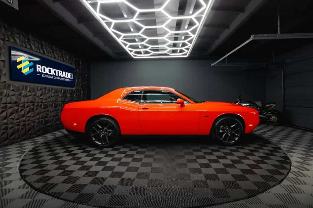 Dodge Challenger 3.6 V6 GT SRT Styling *LED*1.Hand*19% 06/2023-photo-12