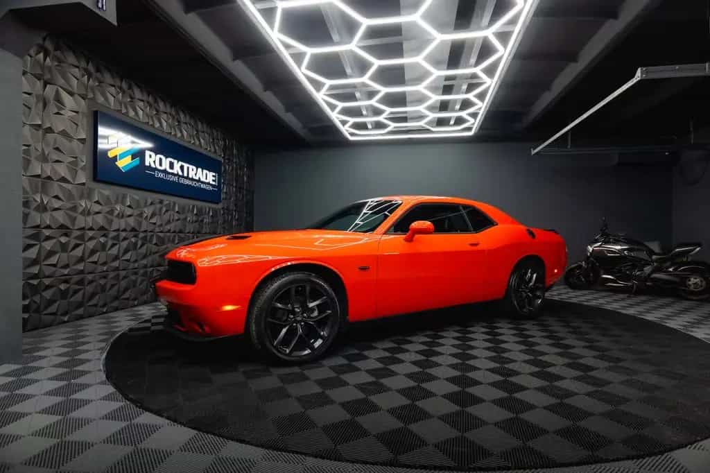 Dodge Challenger 3.6 V6 GT SRT Styling *LED*1.Hand*19% 06/2023-photo-2