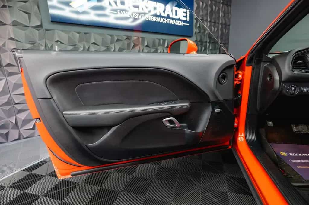 Dodge Challenger 3.6 V6 GT SRT Styling *LED*1.Hand*19% 06/2023-photo-32