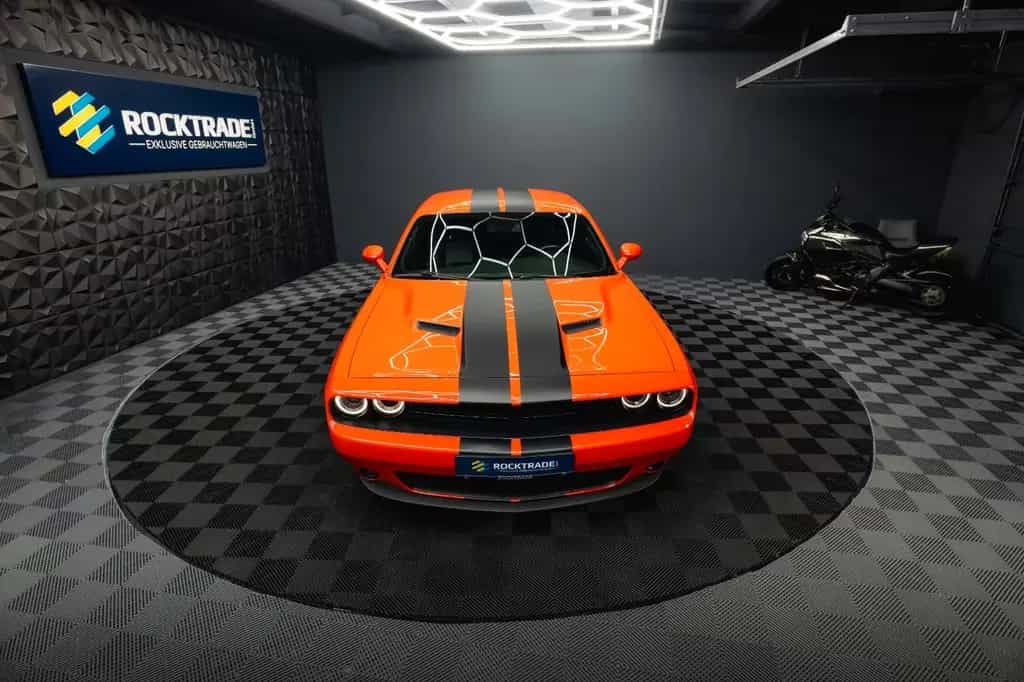 Dodge Challenger 3.6 V6 GT SRT Styling *LED*1.Hand*19% 06/2023-photo-4