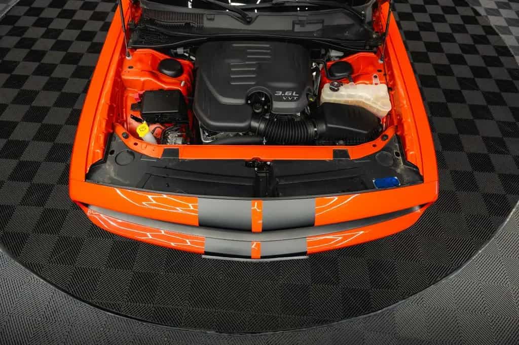 Dodge Challenger 3.6 V6 GT SRT Styling *LED*1.Hand*19% 06/2023-photo-5
