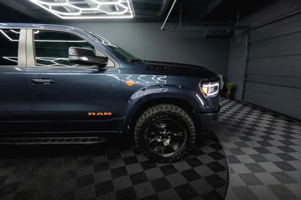 Dodge RAM 5.7 V8 HEMI 4x4 OFFROAD Night HarleyDavidson 01/2020-photo-15