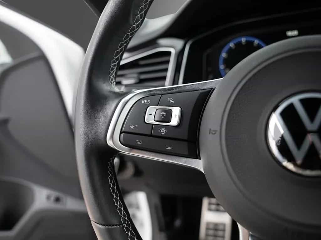 Volkswagen T-Roc Sport 4Motion FahrassistenzP.+ ACC 19" 12/2021-photo-16
