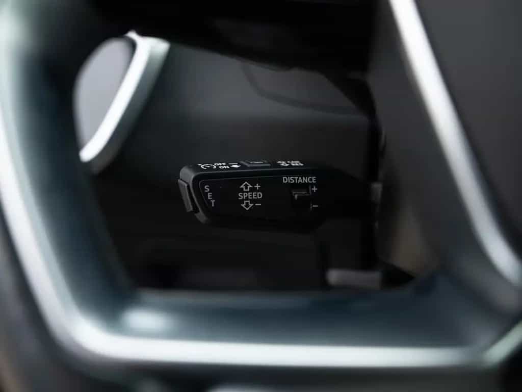 Audi A6 55 TFSI quattro design Business-Paket Leder 11/2022-photo-15
