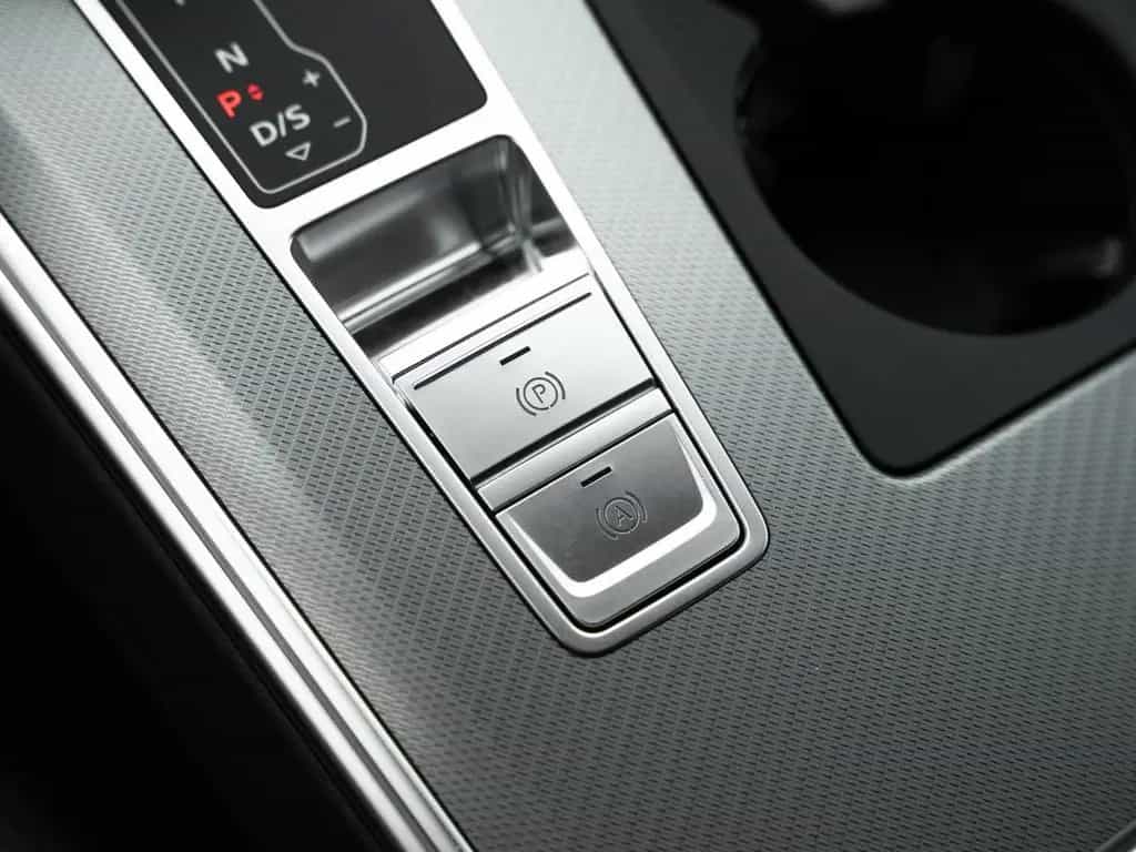 Audi A6 55 TFSI quattro design Business-Paket Leder 11/2022-photo-23