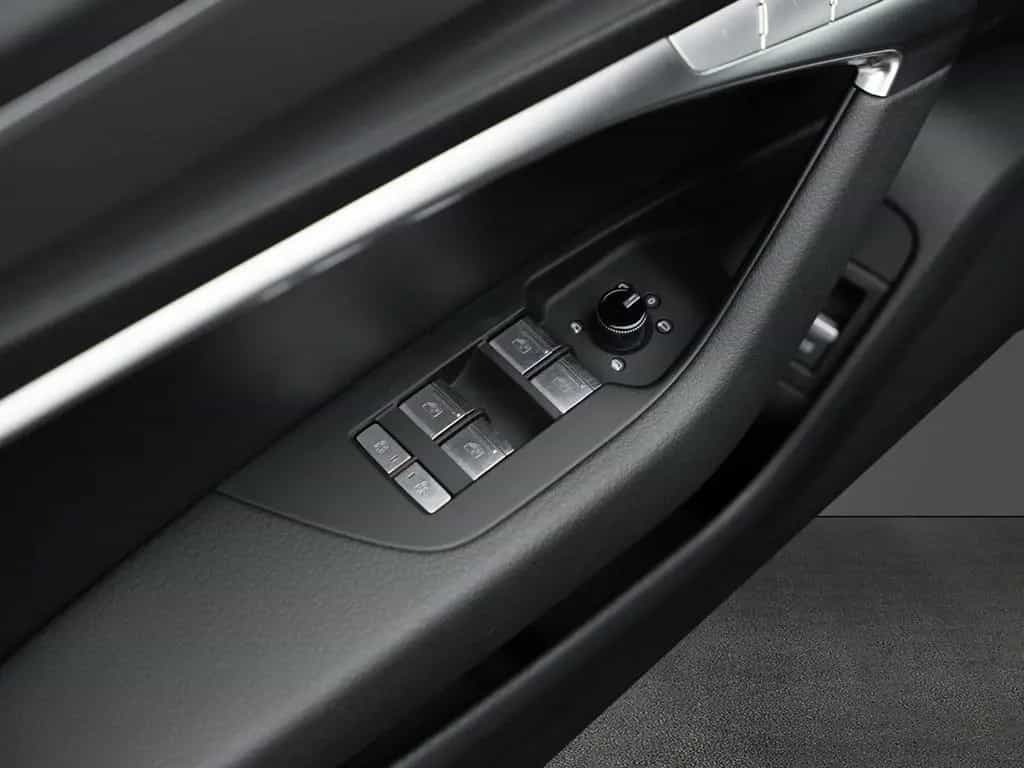 Audi A6 55 TFSI quattro design Business-Paket Leder 11/2022-photo-28