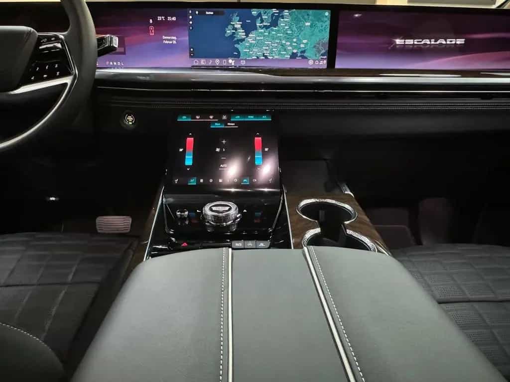 Cadillac Escalade 2026 ESCALADE SPORT PLATINUM 6.2 V8-HUD-NIGHT V null-photo-25