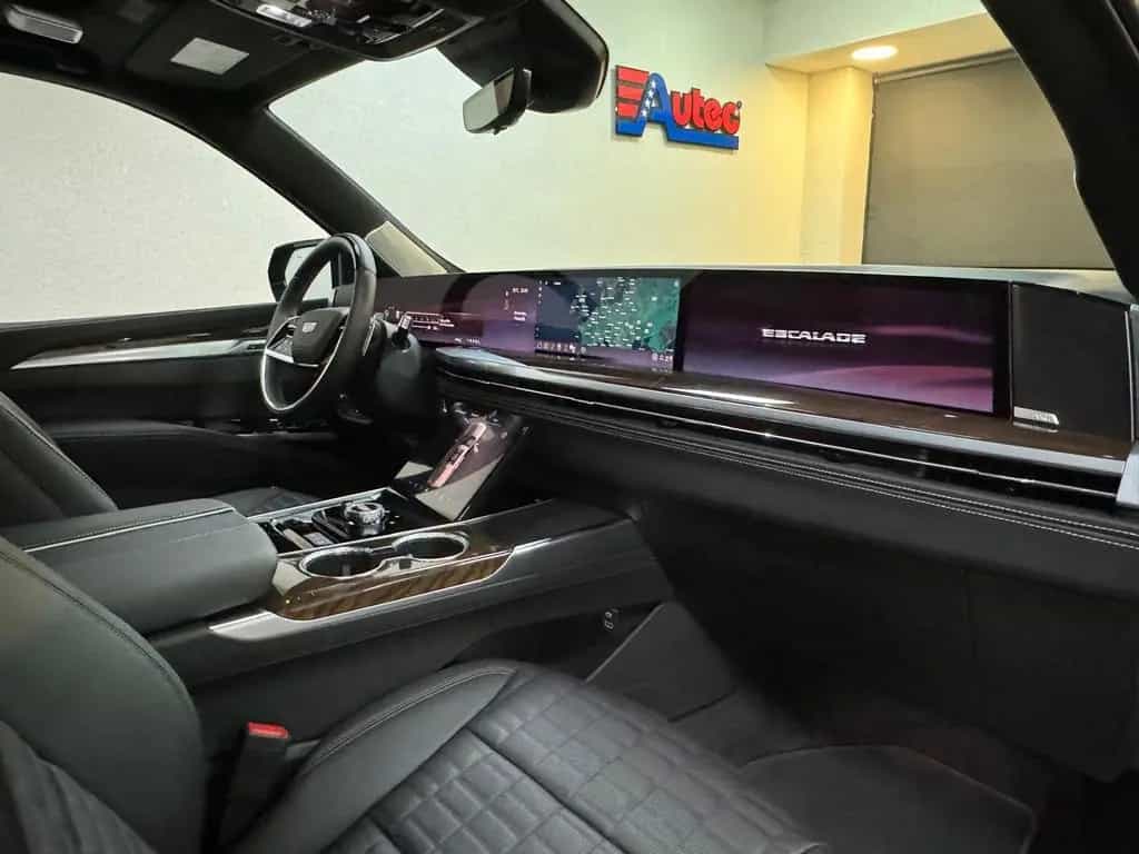 Cadillac Escalade 2026 ESCALADE SPORT PLATINUM 6.2 V8-HUD-NIGHT V null-photo-29