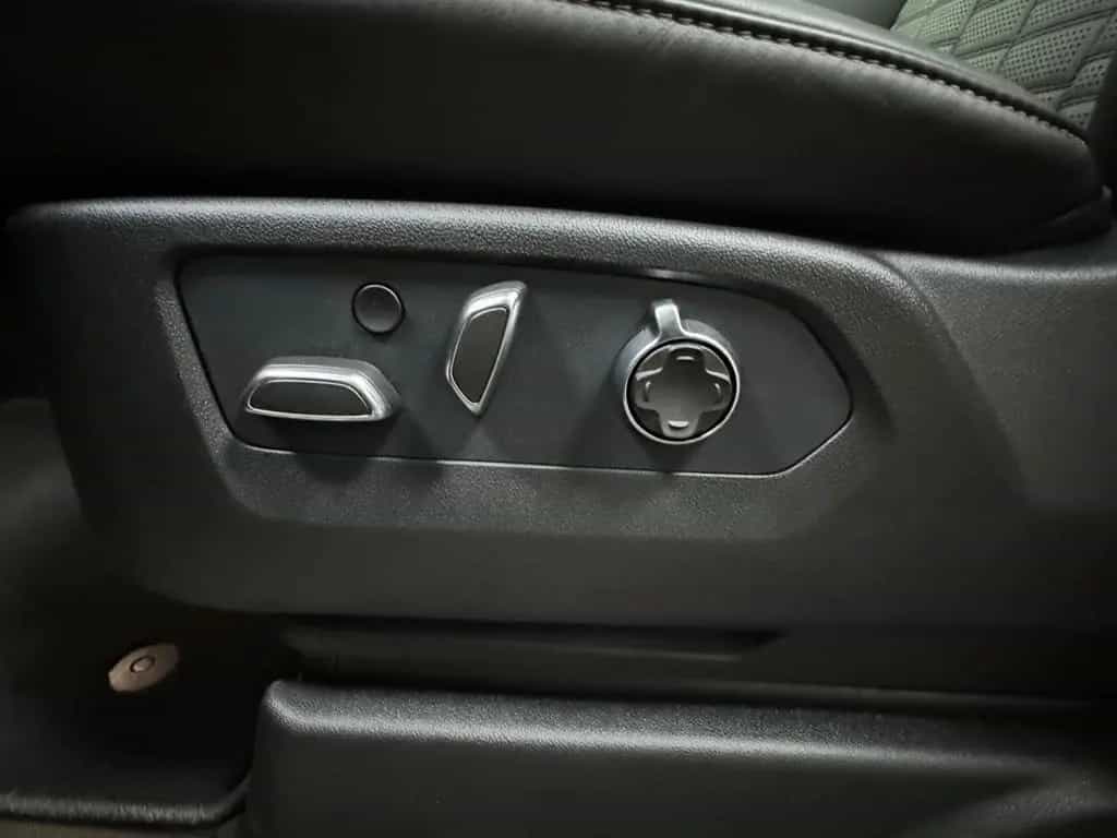 Cadillac Escalade 2026 ESCALADE SPORT PLATINUM 6.2 V8-HUD-NIGHT V null-photo-34