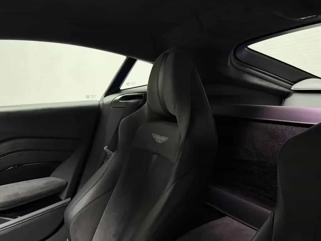 Aston Martin V8 Vantage F1 Edition 360 CARBON AERO JET BLACK 10/2022-photo-11