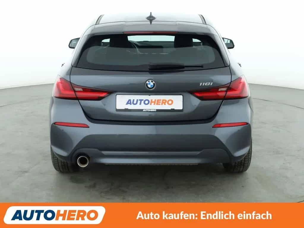 BMW 1 Series 118i Advantage Aut.*NAVI*TEMPO*LED*PDC*SHZ* 11/2020-photo-4