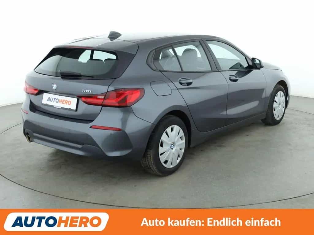 BMW 1 Series 118i Advantage Aut.*NAVI*TEMPO*LED*PDC*SHZ* 11/2020-photo-5