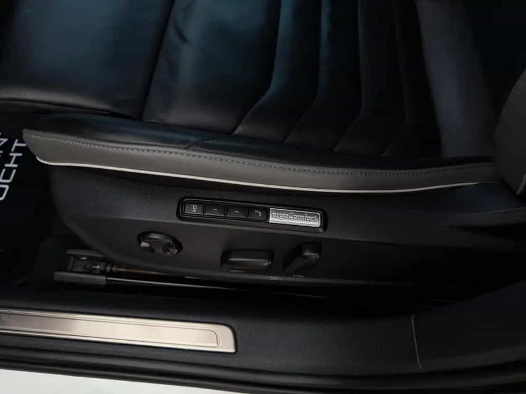 Volkswagen Arteon Lim Elegance/MASSGE/LEDER/MEMORY/360°/ 11/2021-photo-15