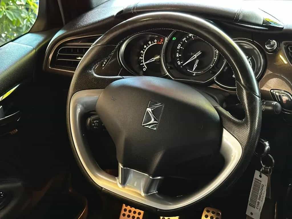 DS Automobiles DS3 Sport Chic 1.HAND/LEDER/NAVI/KAMERA/SHZ 04/2016-photo-17