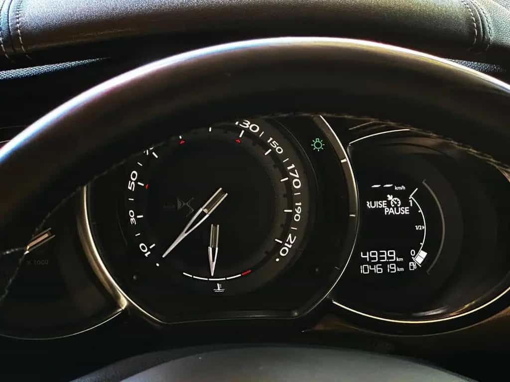DS Automobiles DS3 Sport Chic 1.HAND/LEDER/NAVI/KAMERA/SHZ 04/2016-photo-18