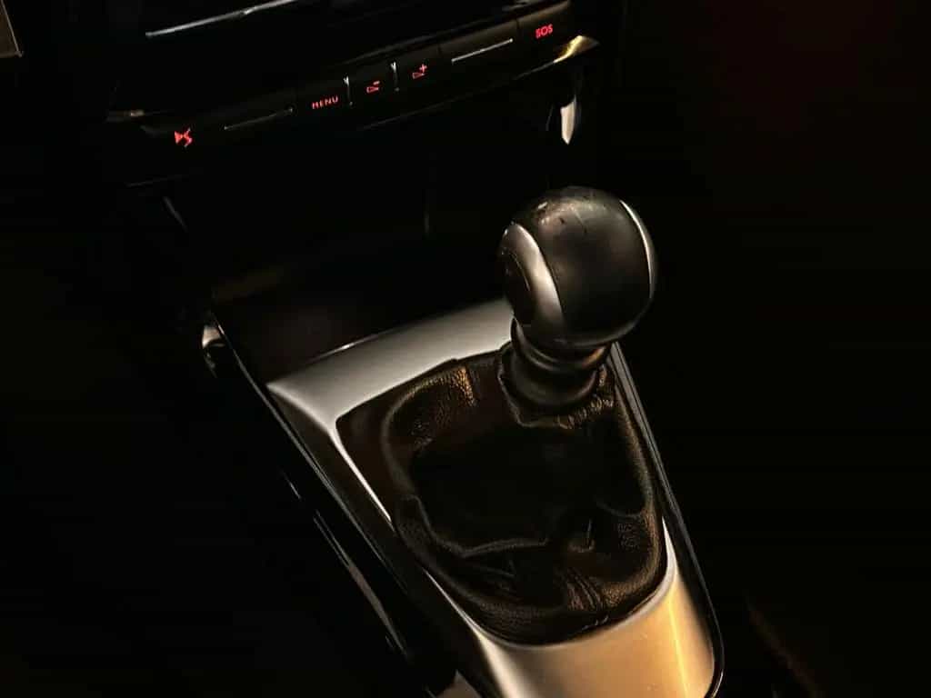 DS Automobiles DS3 Sport Chic 1.HAND/LEDER/NAVI/KAMERA/SHZ 04/2016-photo-22
