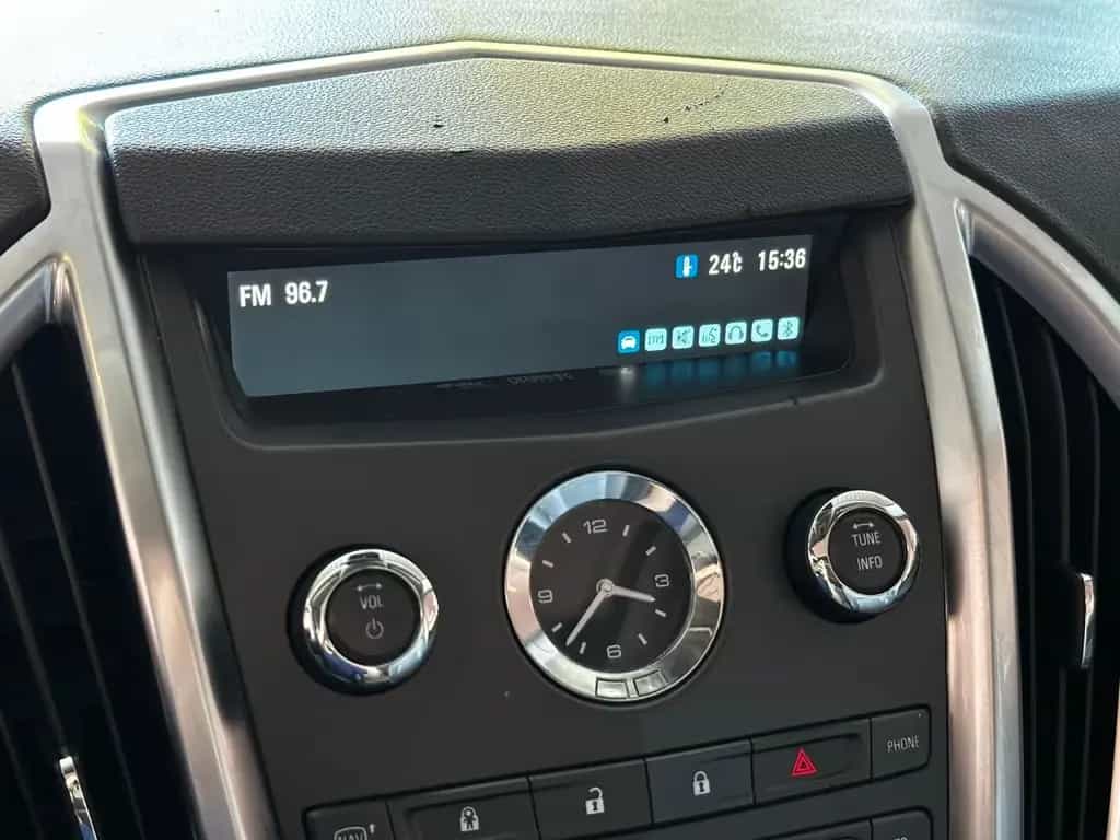 Cadillac SRX AWD PANO/NAVI/KAMERA/LEDER/4xSHZ/XENON 04/2012-photo-21