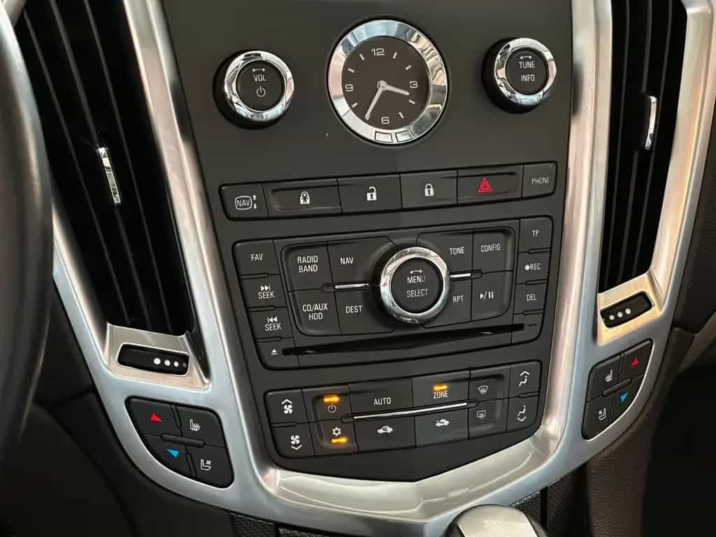 Cadillac SRX AWD PANO/NAVI/KAMERA/LEDER/4xSHZ/XENON 04/2012-photo-24