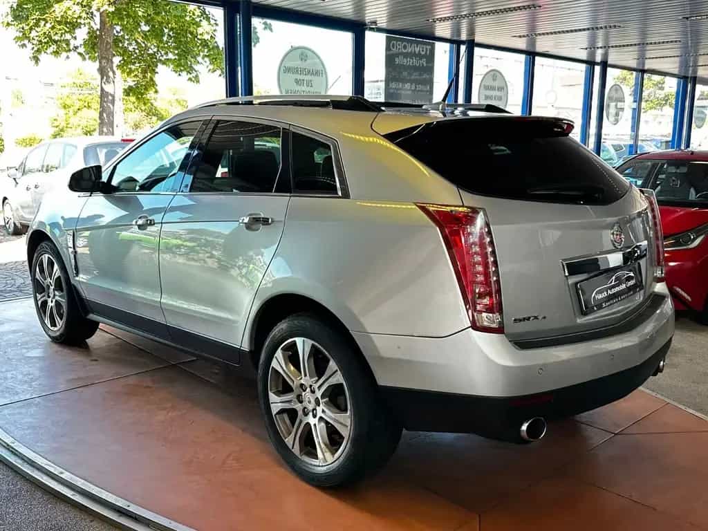 Cadillac SRX AWD PANO/NAVI/KAMERA/LEDER/4xSHZ/XENON 04/2012-photo-6