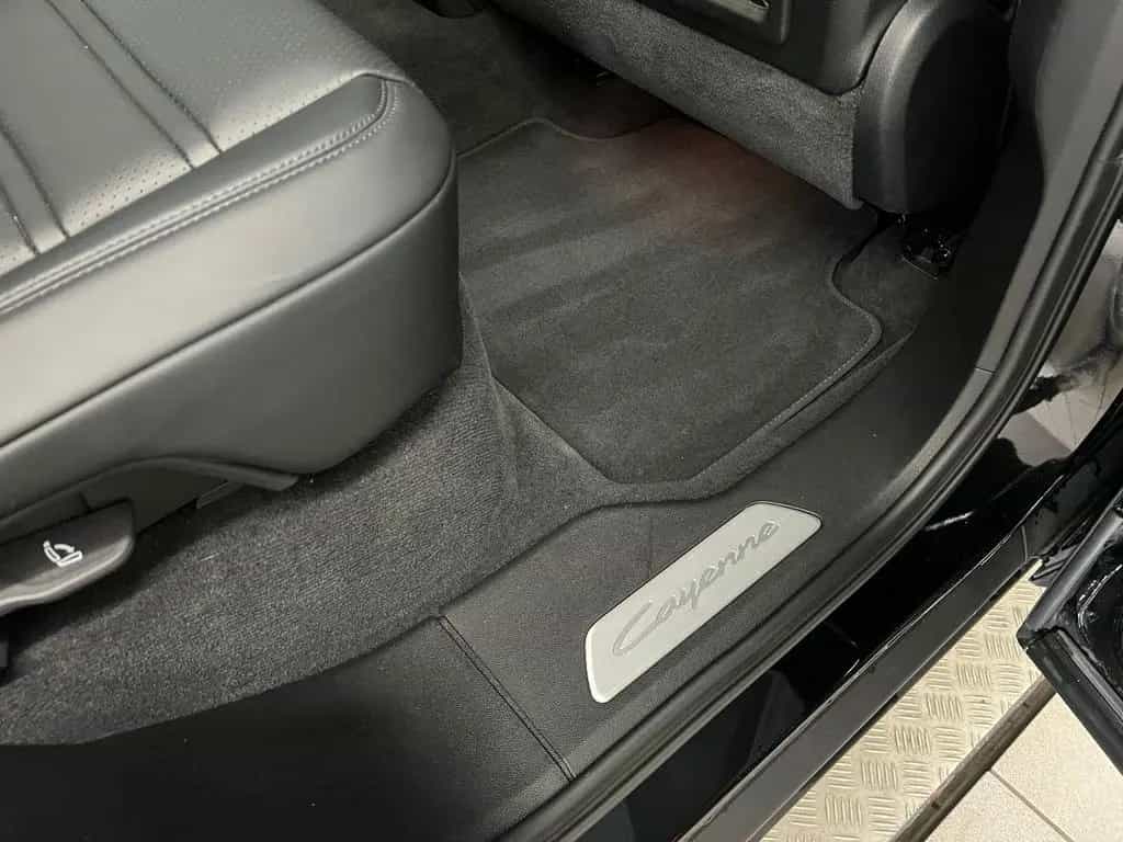 Porsche Cayenne | Luftfederung | Sitzbelüftung | BOSE | 11/2023-photo-24