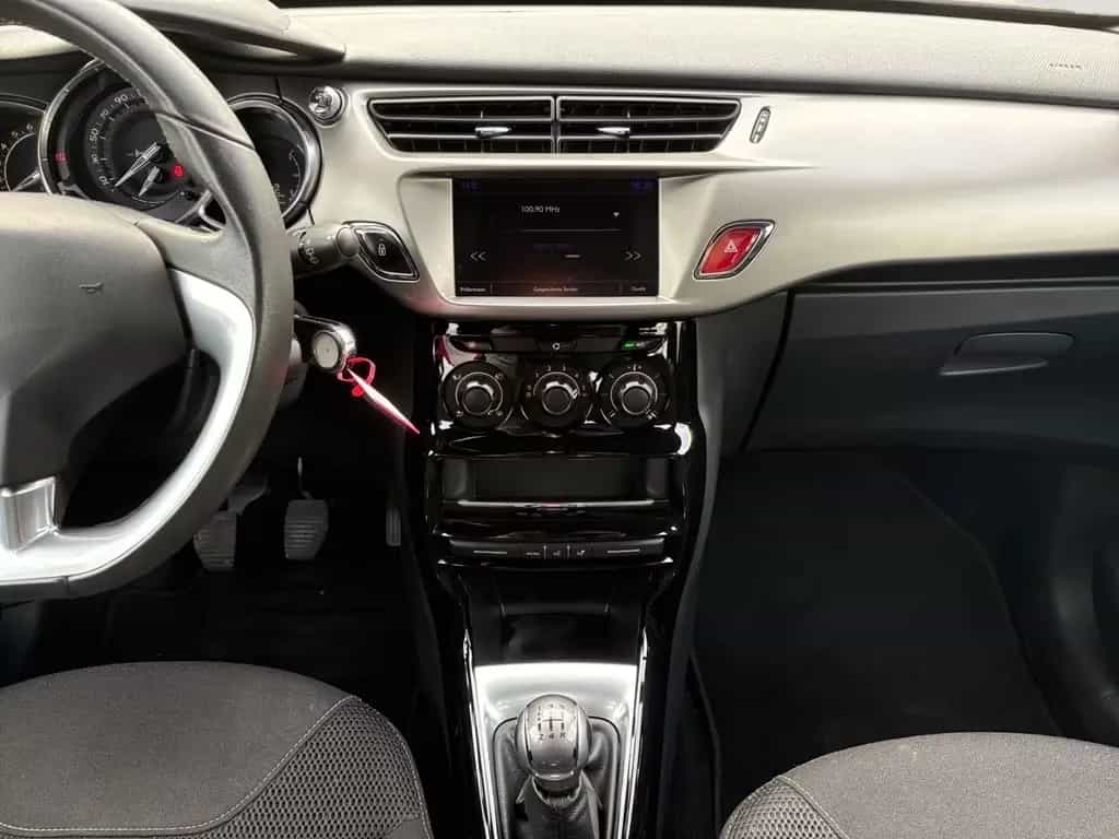 DS Automobiles DS3 *SITZH*NAVI*BLUETOOTH 02/2018-photo-11