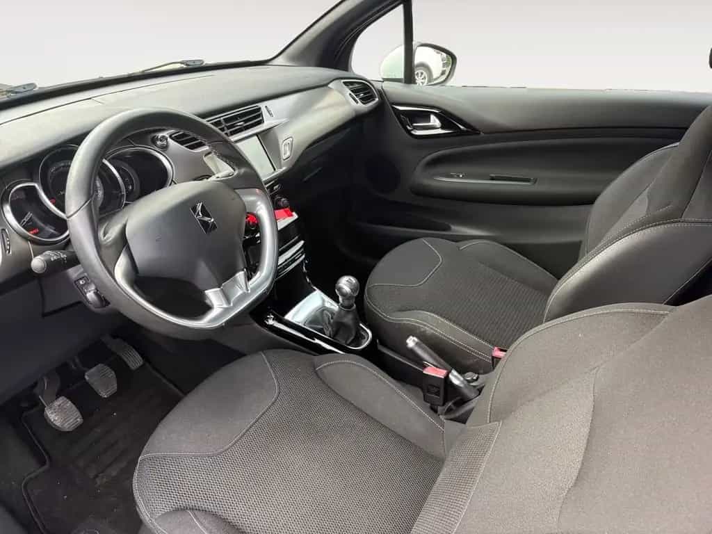 DS Automobiles DS3 *SITZH*NAVI*BLUETOOTH 02/2018-photo-9