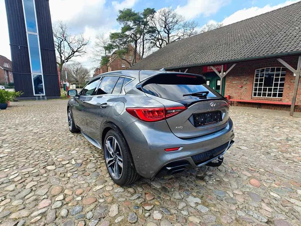 Infiniti Q30 S Automatik Sportpaket Alcantar 01/2017-photo-5