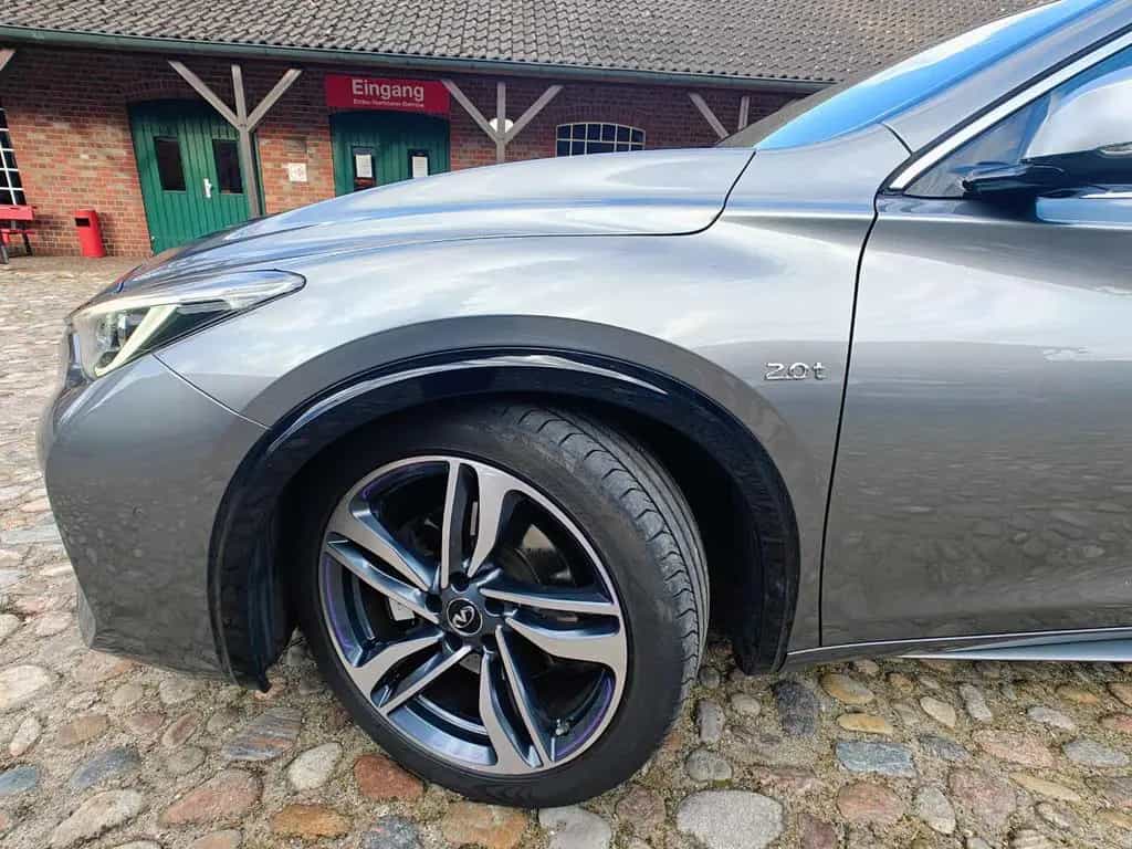 Infiniti Q30 S Automatik Sportpaket Alcantar 01/2017-photo-9