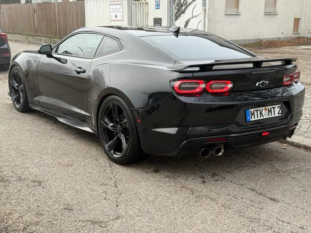 Chevrolet Camaro SS 6.2 V8 Sport AT NAVI PDC KAMERA HUD 03/2019-photo-2