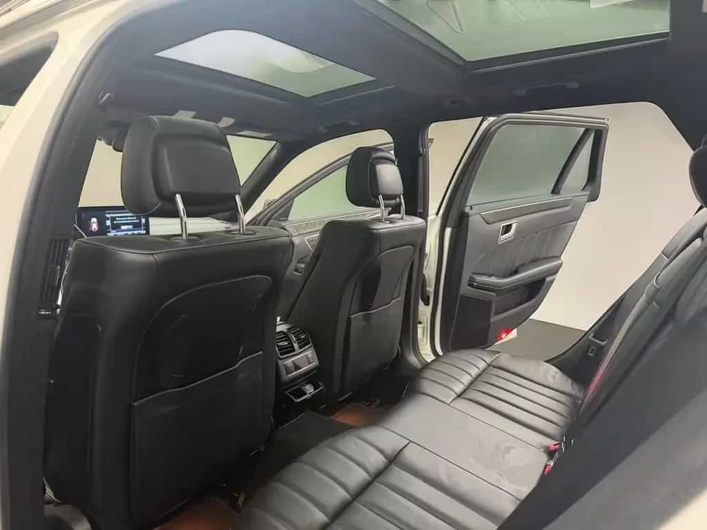 Mercedes-Benz E 350 BT 4Matic AMG LINE*MEGAVOLL + AIRMATIC 04/2015-photo-11