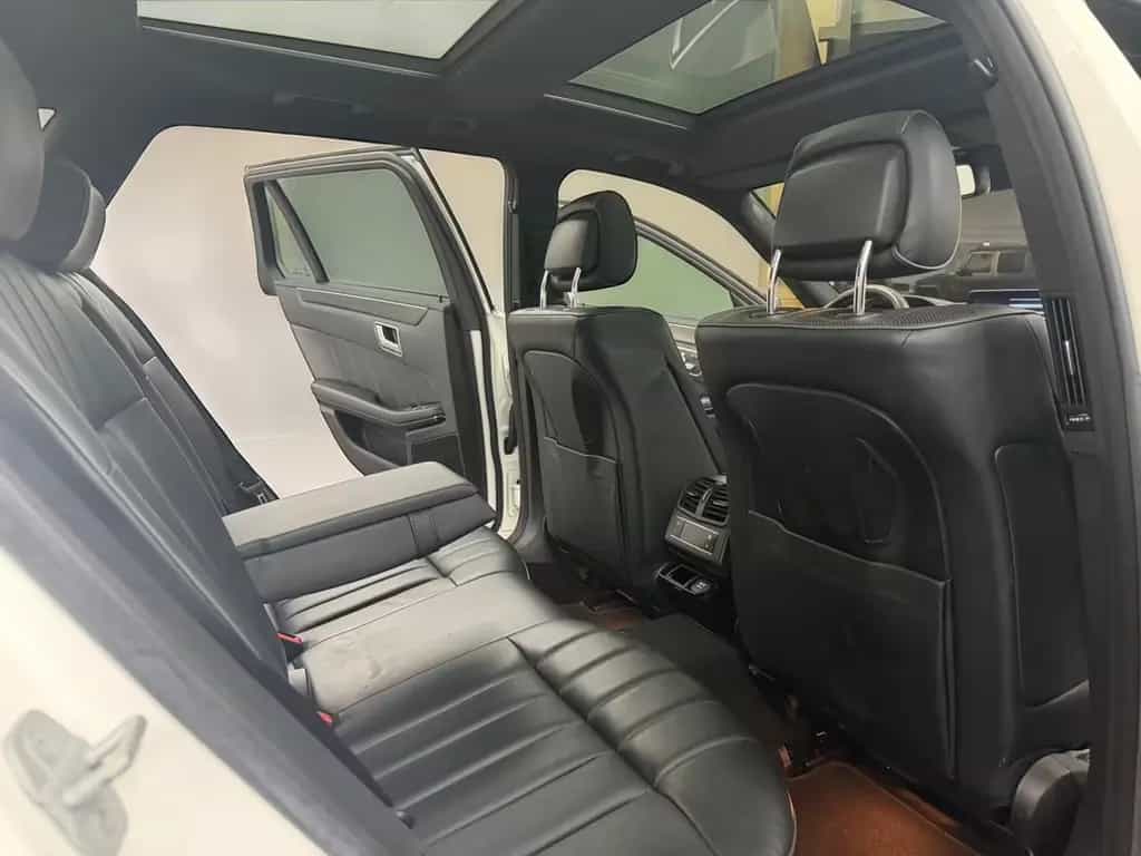 Mercedes-Benz E 350 BT 4Matic AMG LINE*MEGAVOLL + AIRMATIC 04/2015-photo-15