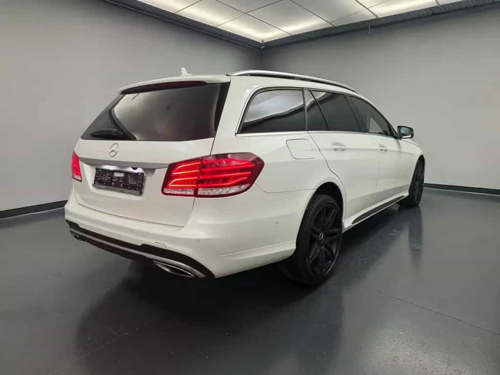 Mercedes-Benz E 350 BT 4Matic AMG LINE*MEGAVOLL + AIRMATIC 04/2015-photo-6