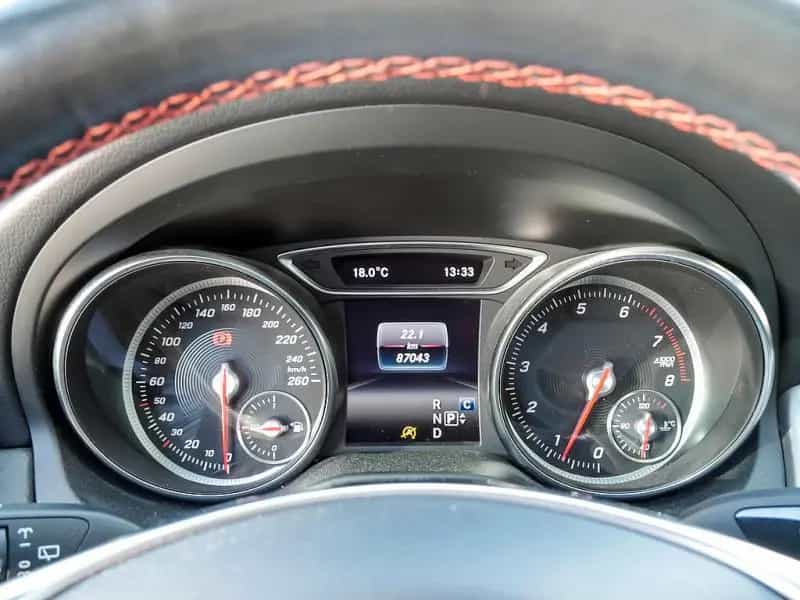 Mercedes-Benz GLA 250 AMG PANO PDC SHD SHZ 12/2018-photo-8