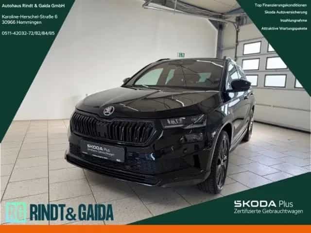 Skoda Karoq Sportline 2.0 TSI DSG 4x4 Matrix Kamera 01/2024-photo-0