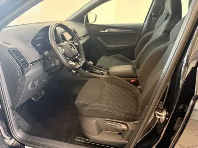 Skoda Karoq Sportline 2.0 TSI DSG 4x4 Matrix Kamera 01/2024-photo-11