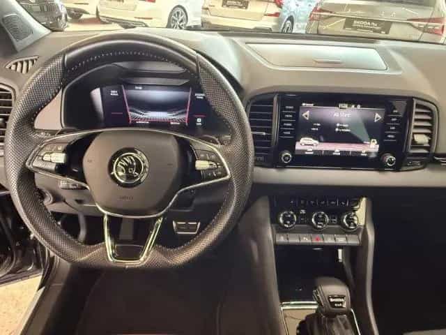 Skoda Karoq Sportline 2.0 TSI DSG 4x4 Matrix Kamera 01/2024-photo-18