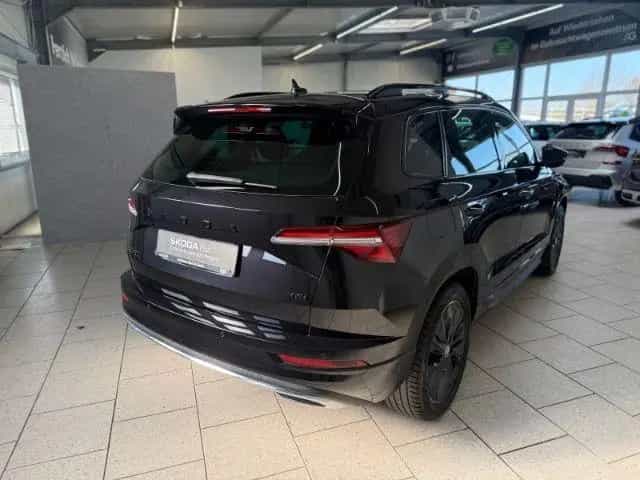 Skoda Karoq Sportline 2.0 TSI DSG 4x4 Matrix Kamera 01/2024-photo-5