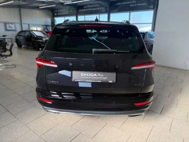 Skoda Karoq Sportline 2.0 TSI DSG 4x4 Matrix Kamera 01/2024-photo-6