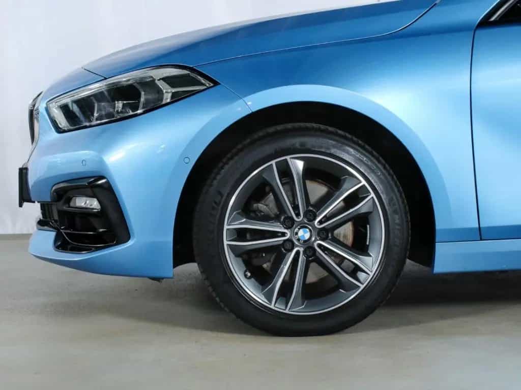 BMW 1 Series 118 i Sport Line LenkHZG Sportsitze LED SHZ NAVI 11/2020-photo-11