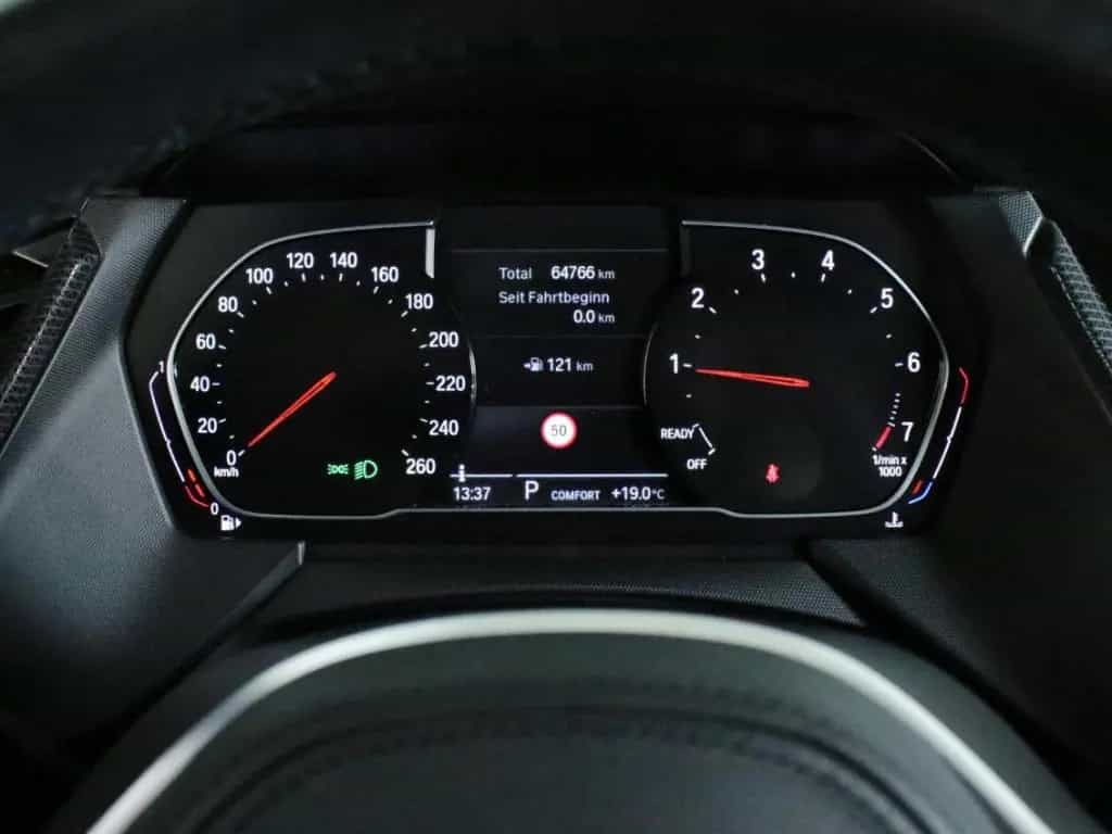 BMW 1 Series 118 i Sport Line LenkHZG Sportsitze LED SHZ NAVI 11/2020-photo-14