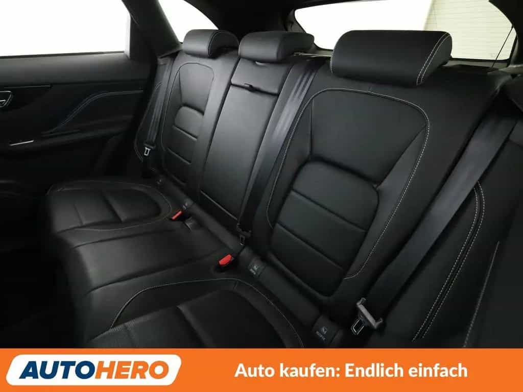 Jaguar 20d R-Sport AWD Aut.*NAV*XENON*TEMP*CAM*PDC*SHZ* 06/2018-photo-12