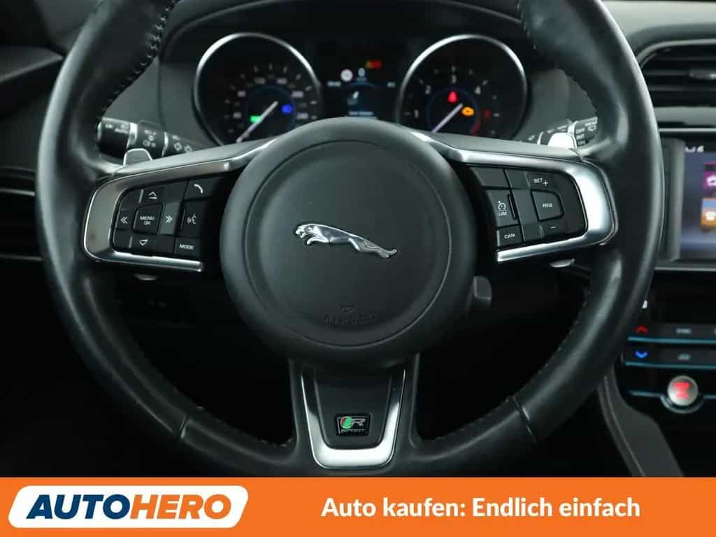 Jaguar 20d R-Sport AWD Aut.*NAV*XENON*TEMP*CAM*PDC*SHZ* 06/2018-photo-17