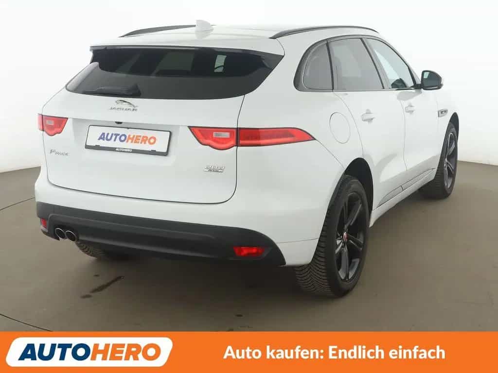 Jaguar 20d R-Sport AWD Aut.*NAV*XENON*TEMP*CAM*PDC*SHZ* 06/2018-photo-4