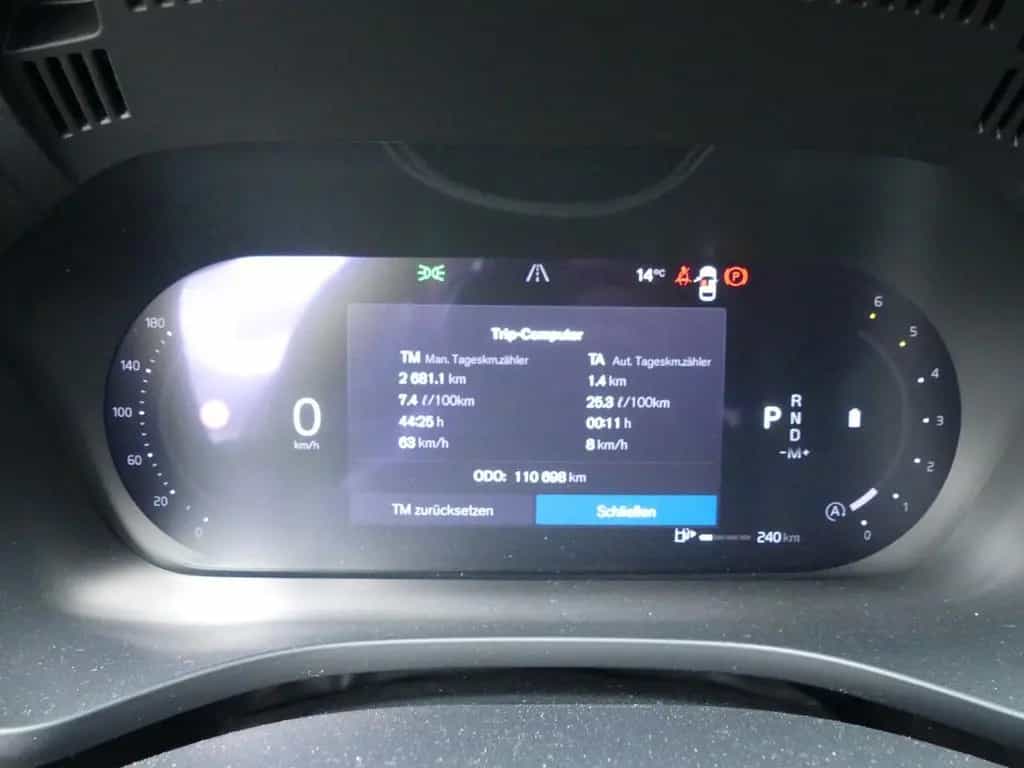 Volvo XC 60 XC60 Core 2WD 01/2023-photo-6