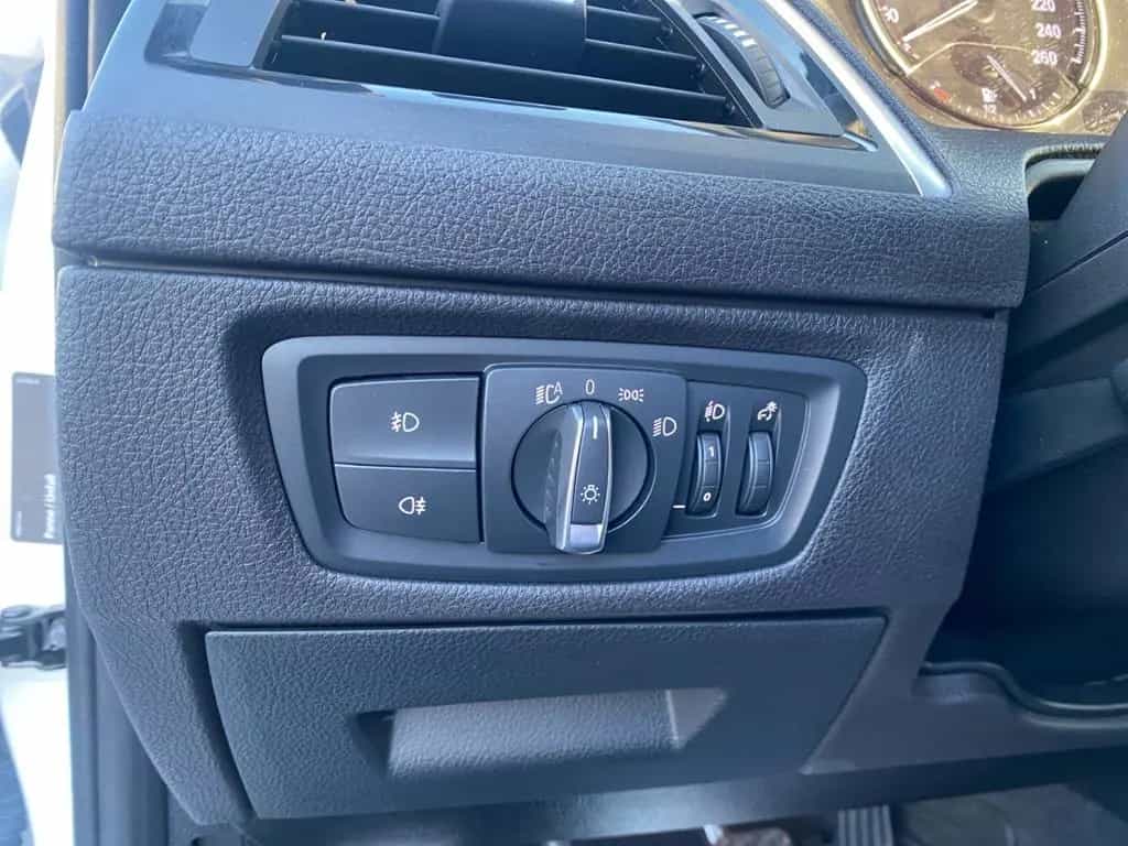 BMW 1 Series 118 i M Sport *LED*19''*HiFi*Leder*Shadow*SHZ*Na 05/2019-photo-23