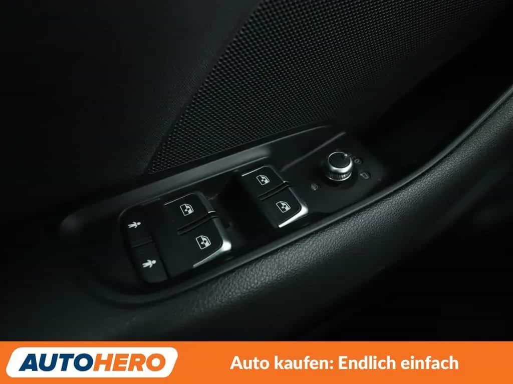 Audi A3 Sportback 35 TFSI Sport Aut.*LED*TEMPO*PDC* 12/2018-photo-23