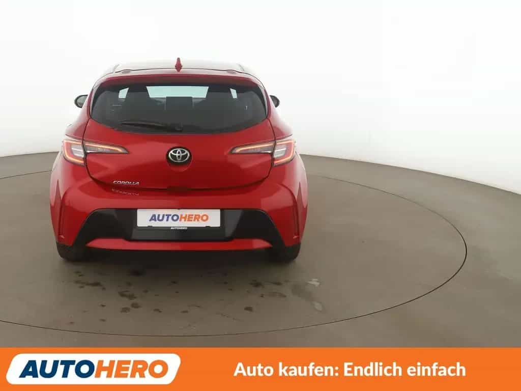 Toyota Corolla 1.2 Turbo Comfort*NAVI*ACC*CAM*KLIMA* 02/2020-photo-4