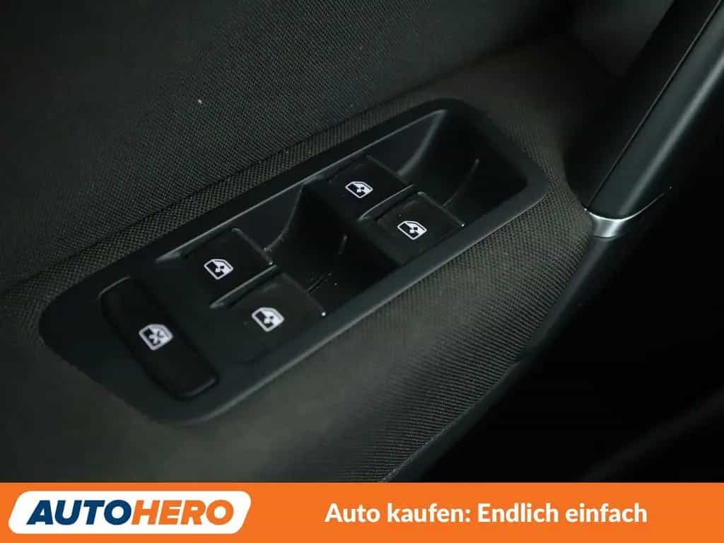 Volkswagen 1.4 TSI Highline BMT Aut.*NAVI*XENON*ACC*PDC* 03/2017-photo-23